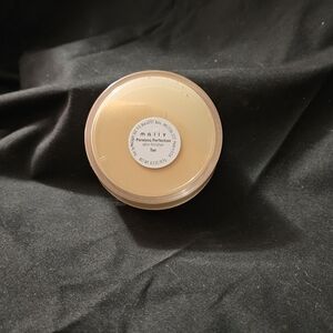 Mally Beauty Poreless Perfection Foundation - Tan